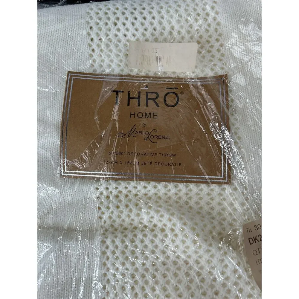THRO by Marlo Lorenz‎ Cream Knit 60x50